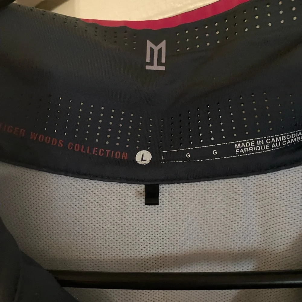 Nike Tiger Woods Collection Golf Shirt - Picture 2 of 2